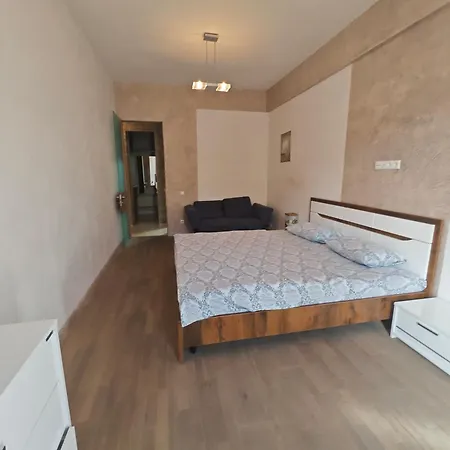 Luxury Apartment III Тбилиси Экстерьер фото