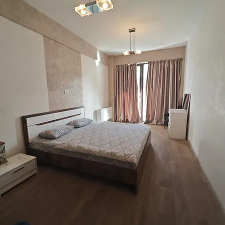 Luxury Apartment III Тбилиси Экстерьер фото