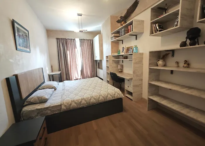 Luxury Apartement III
