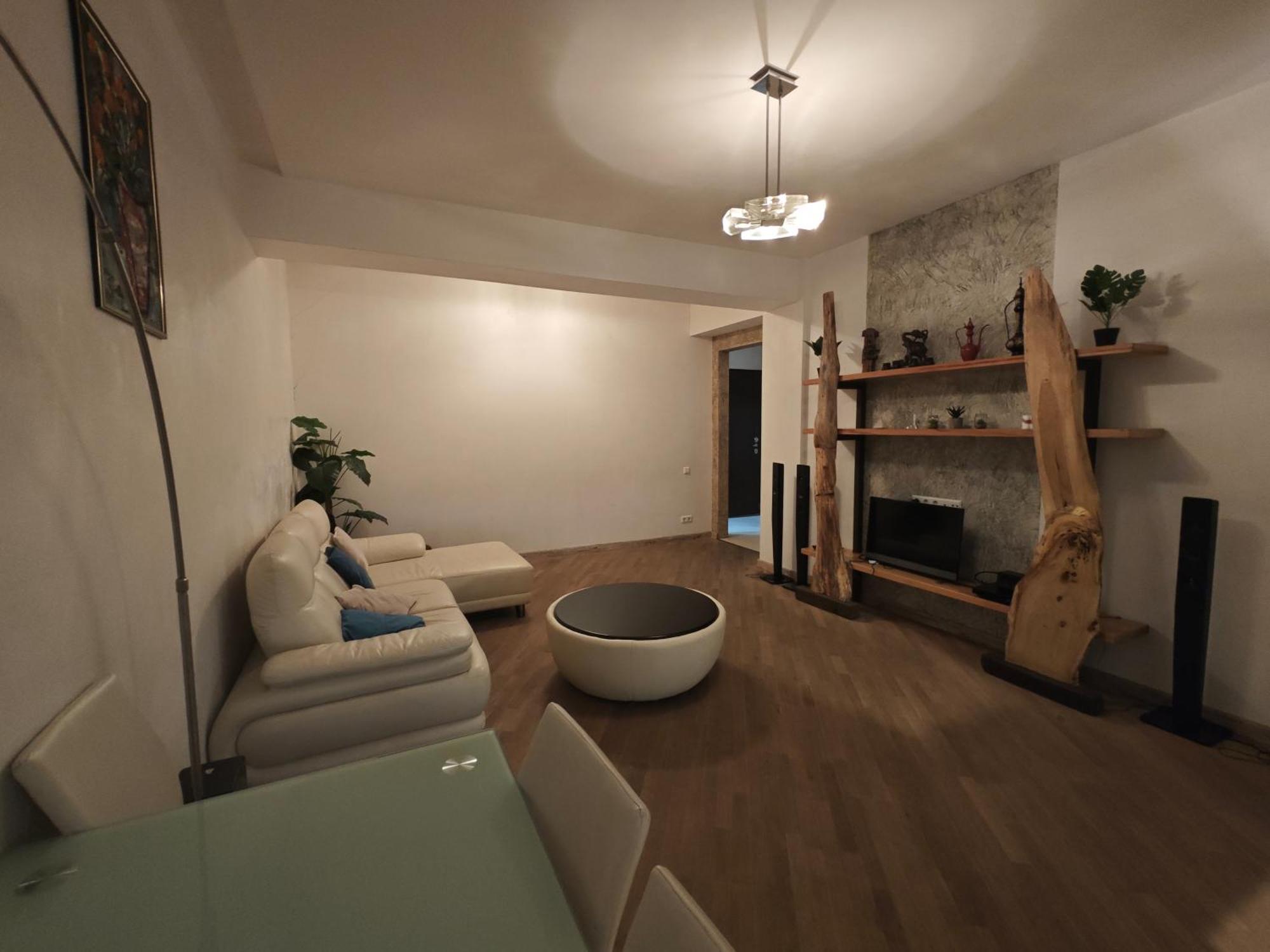 Luxury Iii Tbilissi