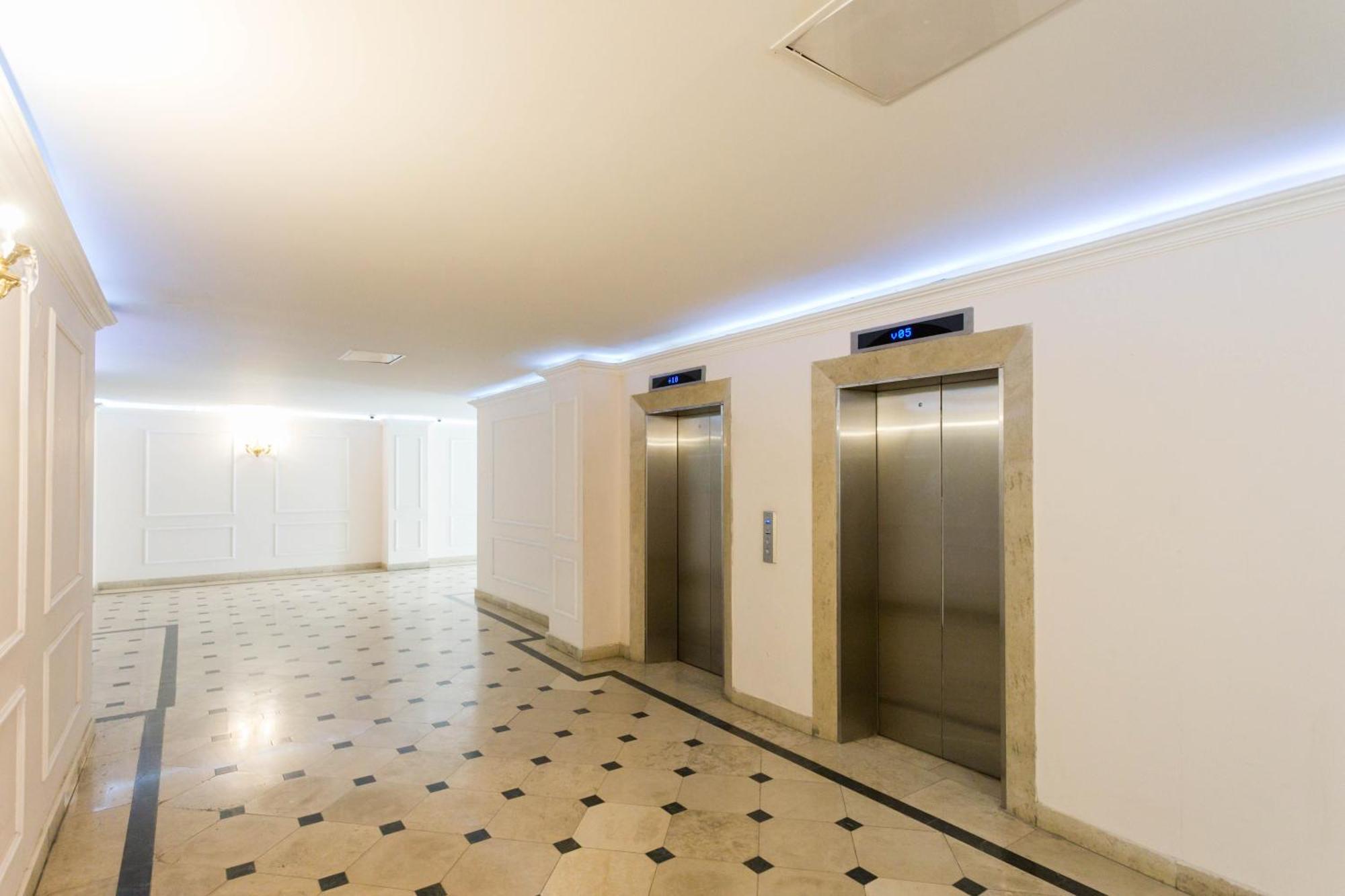 Luxury Iii Tbilissi